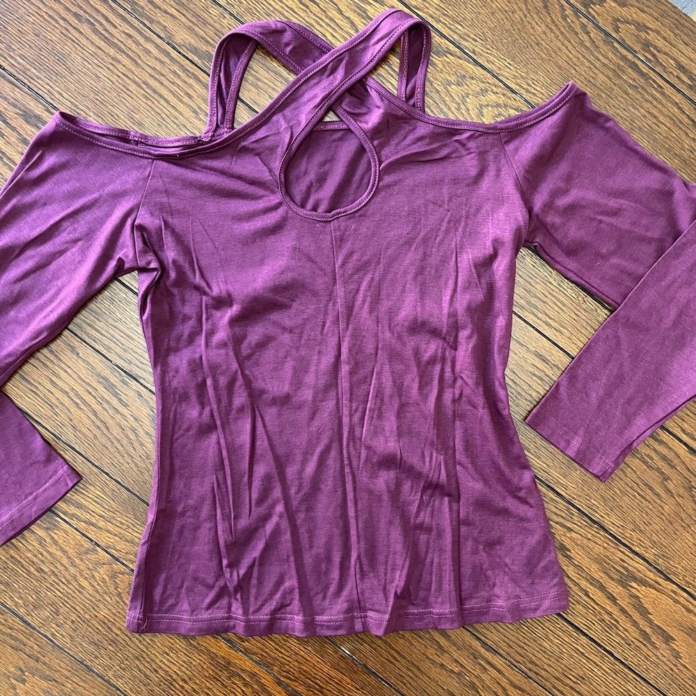 Off shoulder top - Picture 4 of 5